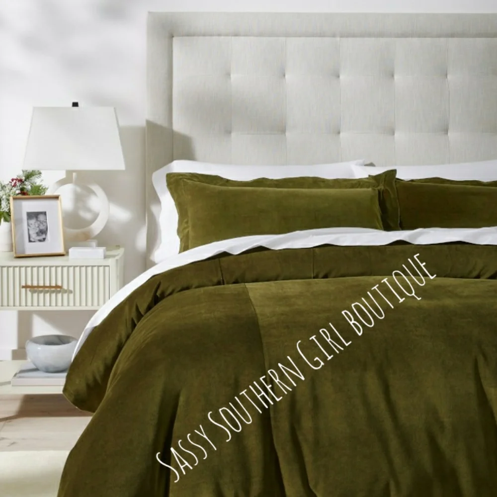⭐🆕 Luxurious Velvet Ivory Duvet comforter set